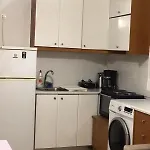 Cozy 4Th Floor 2-Spaced Apartment With Balcony