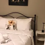 Cozy 4Th Floor 2-Spaced Apartment With Balcony